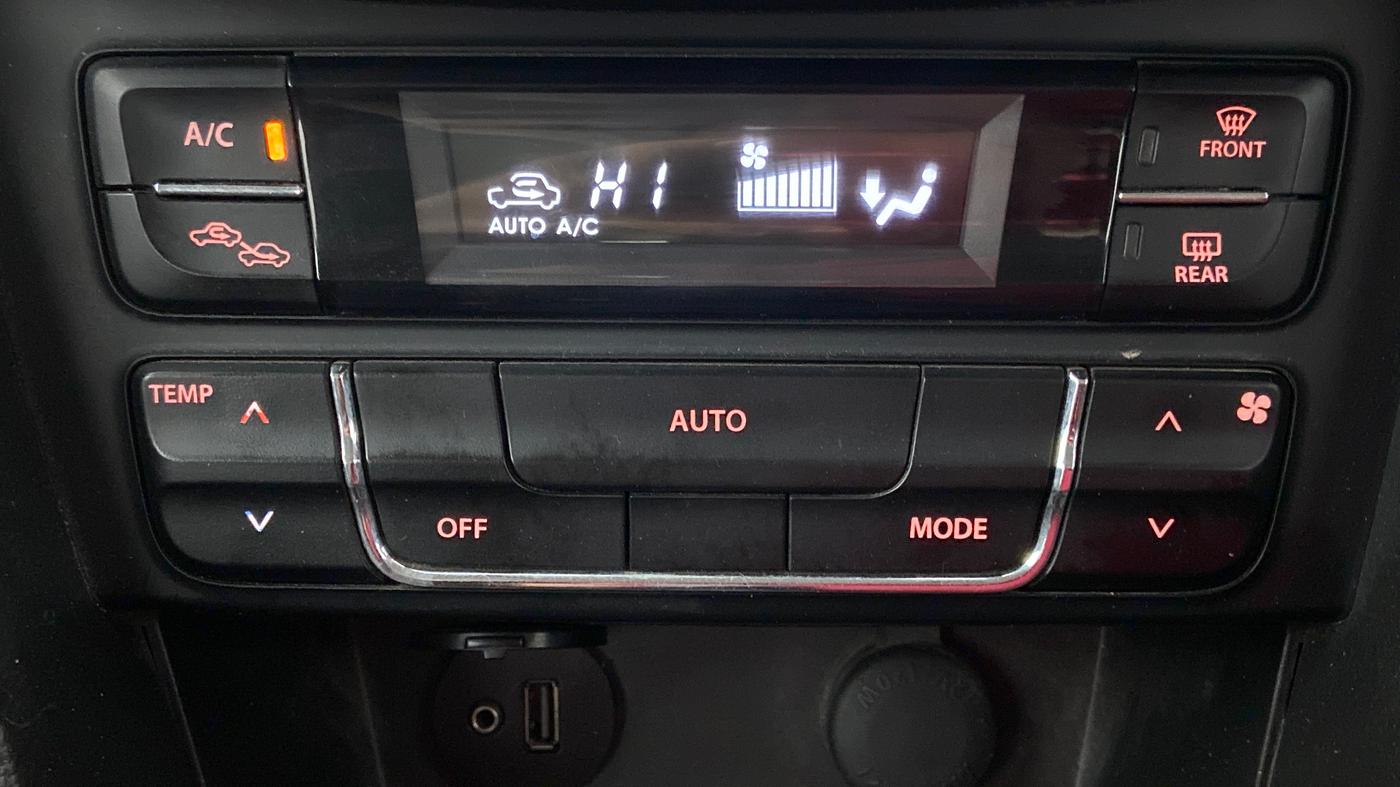 2021 Maruti Vitara Brezza VXI, Petrol, Manual, 58,200 km, Automatic Climate Control