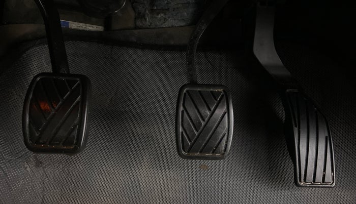 2021 Maruti Vitara Brezza VXI, Petrol, Manual, 58,200 km, Pedals