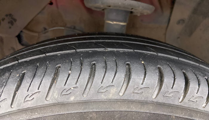 2021 Maruti Vitara Brezza VXI, Petrol, Manual, 58,200 km, Left Front Tyre Tread
