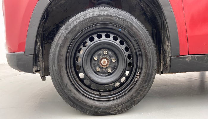2021 Maruti Vitara Brezza VXI, Petrol, Manual, 58,200 km, Left Front Wheel