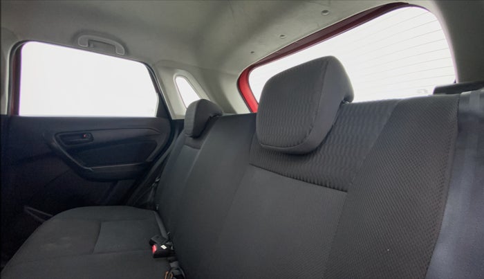 2021 Maruti Vitara Brezza VXI, Petrol, Manual, 58,200 km, Right Side Rear Door Cabin