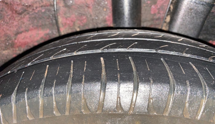 2014 Hyundai Grand i10 ASTA 1.2 KAPPA VTVT, Petrol, Manual, 84,158 km, Left Rear Tyre Tread