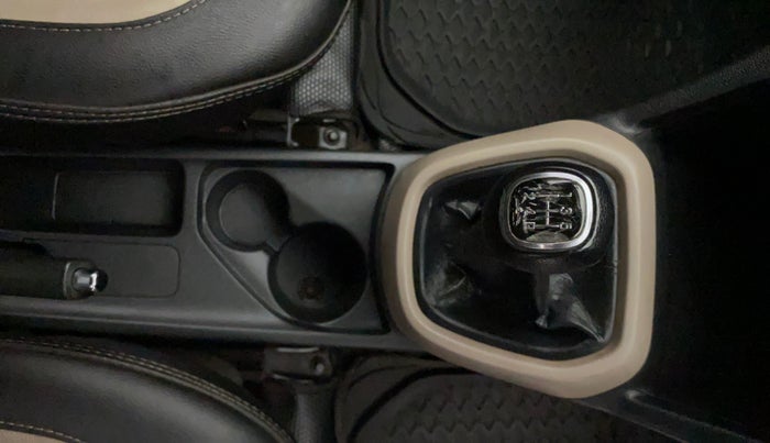 2014 Hyundai Grand i10 ASTA 1.2 KAPPA VTVT, Petrol, Manual, 84,158 km, Gear Lever