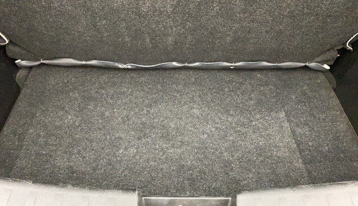 2012 Maruti Swift VXI, Petrol, Manual, 1,18,412 km, Boot Inside