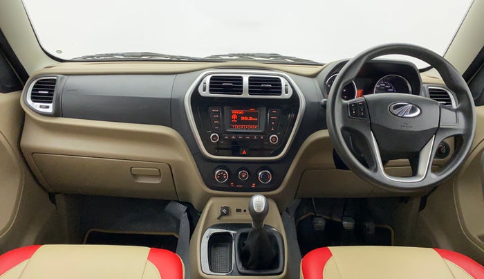 2017 Mahindra TUV300 T8, Diesel, Manual, 40,687 km, Dashboard