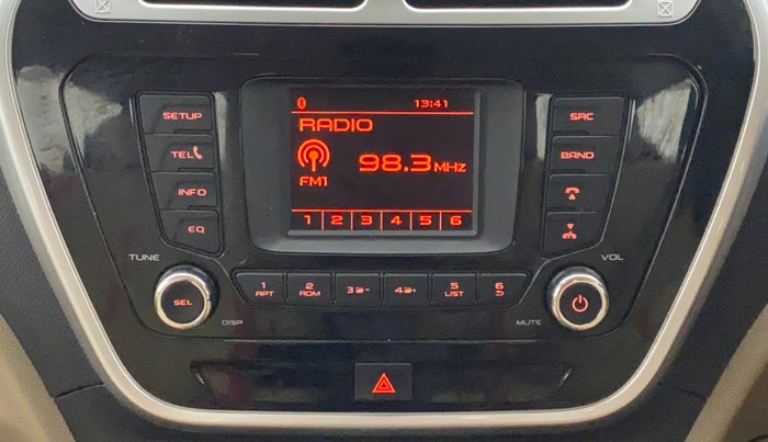 2017 Mahindra TUV300 T8, Diesel, Manual, 40,687 km, Infotainment System