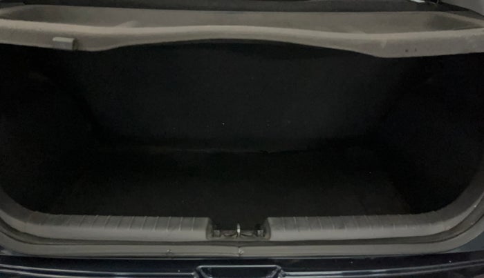 2020 Hyundai GRAND I10 NIOS SPORTZ 1.2 KAPPA VTVT, Petrol, Manual, 84,668 km, Boot Inside