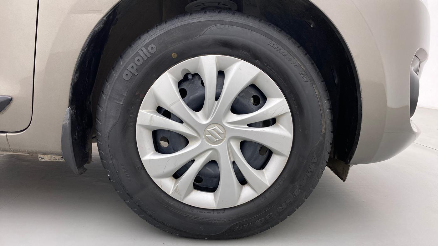 2018 Maruti Swift VXI D, Petrol, Manual, 51,126 km, Right Front Wheel
