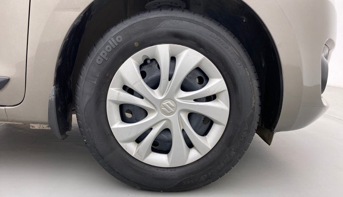 2018 Maruti Swift VXI D, Petrol, Manual, 51,126 km, Right Front Wheel