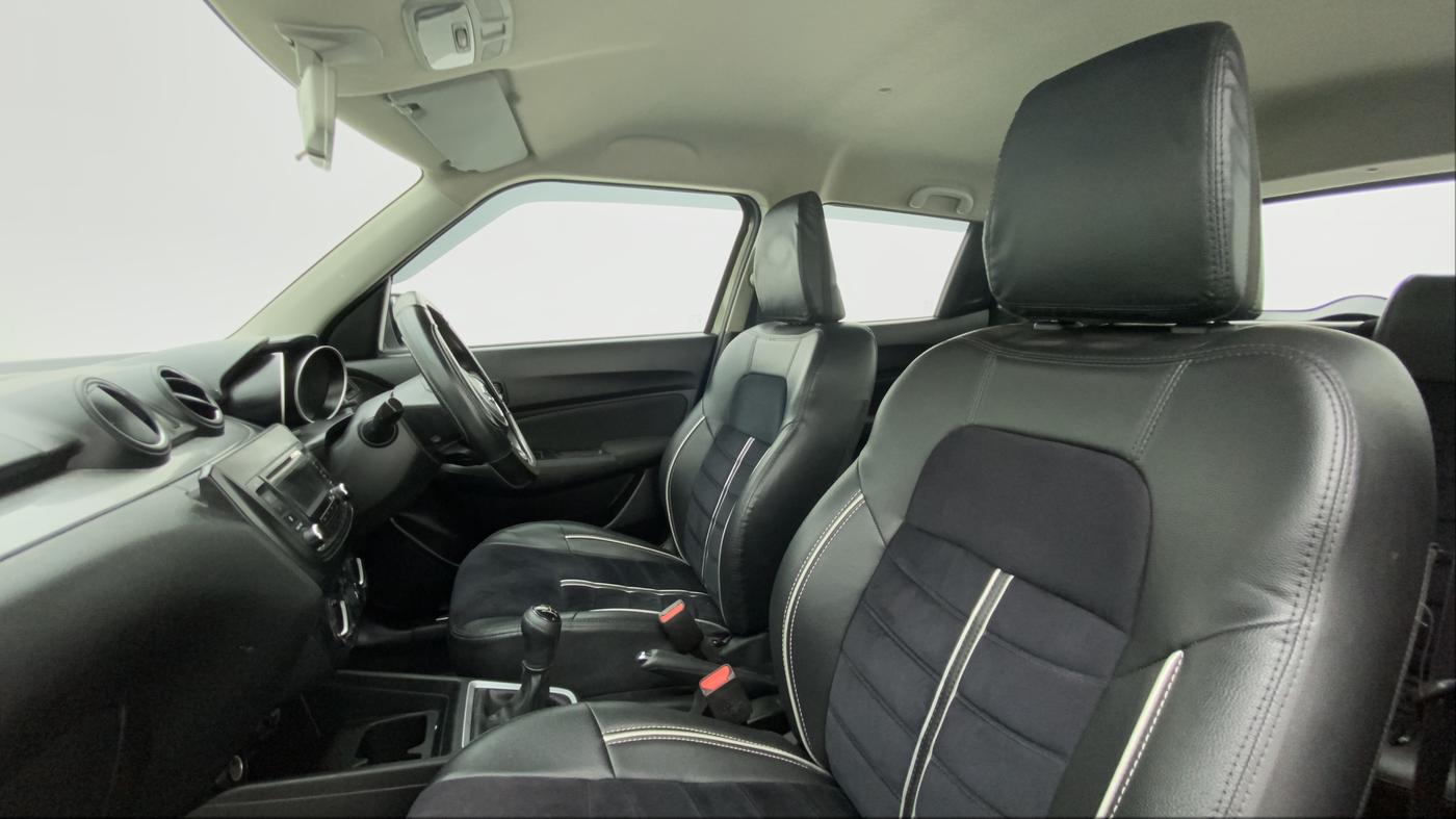2018 Maruti Swift VXI D, Petrol, Manual, 51,126 km, Right Side Front Door Cabin