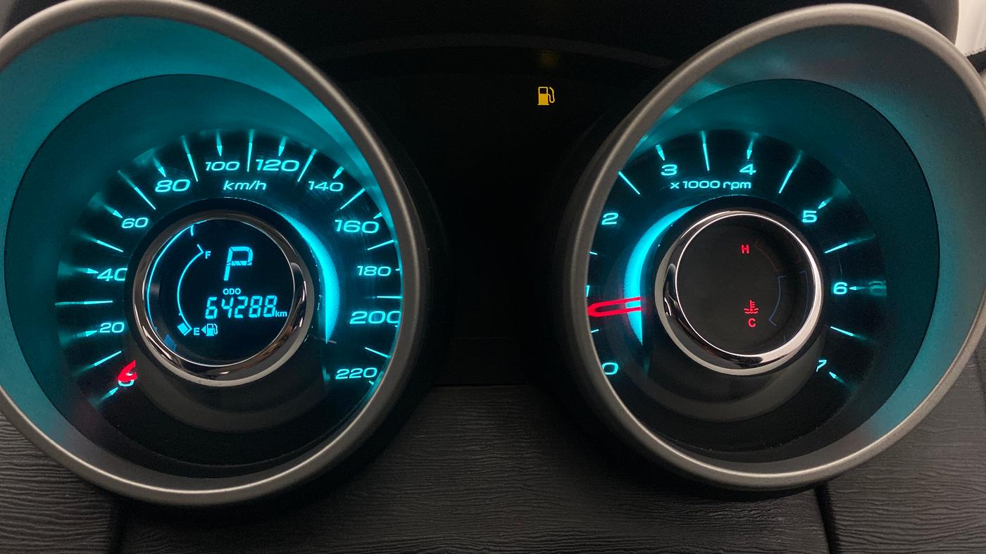 2017 Mahindra XUV500 W6 AT 1.99, Diesel, Automatic, 65,013 km, Odometer Image