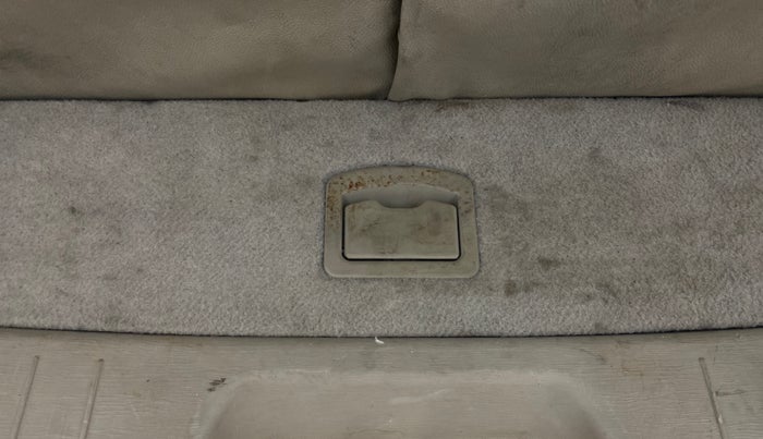 2017 Mahindra XUV500 W6 AT 1.99, Diesel, Automatic, 64,287 km, Boot Inside