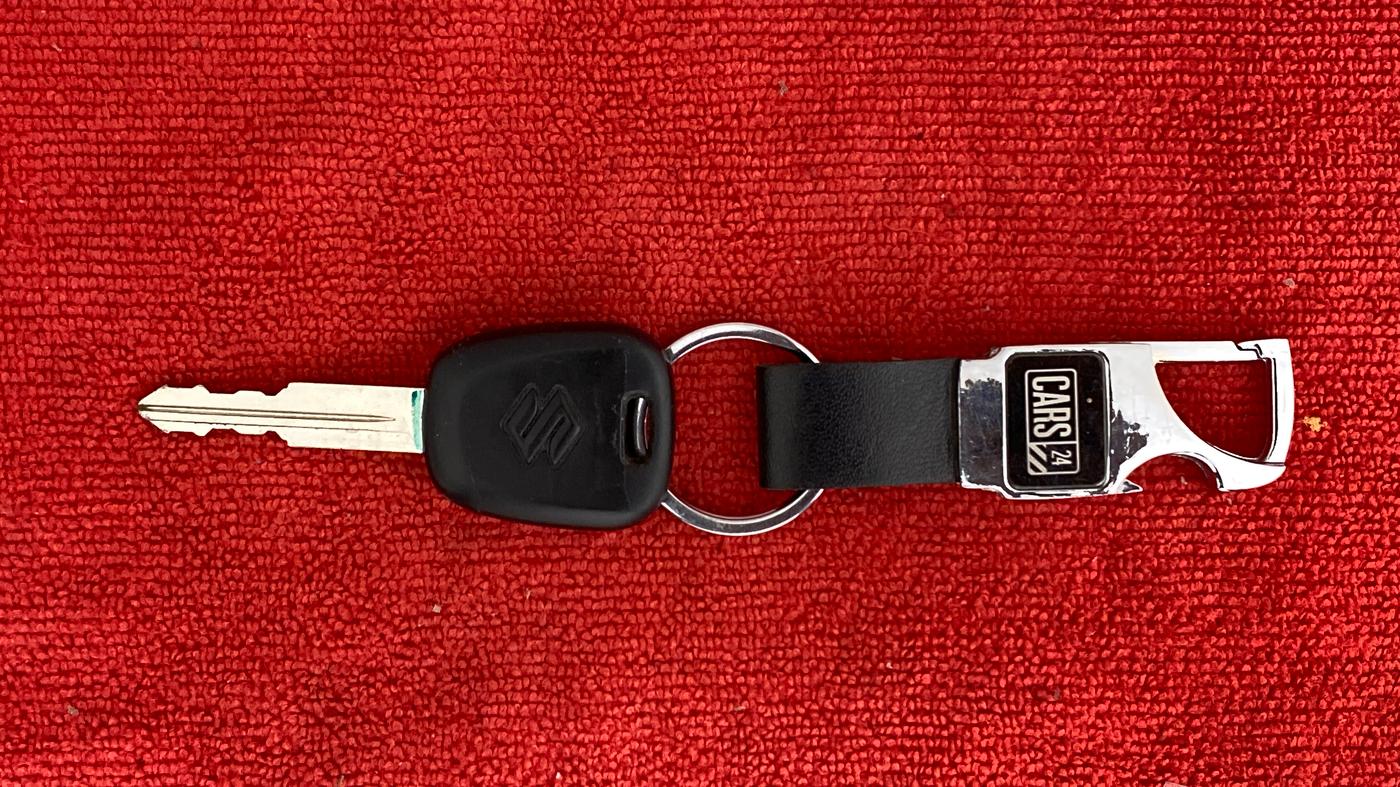 2019 Maruti Alto 800 LXI, Petrol, Manual, 10,010 km, Key Close Up