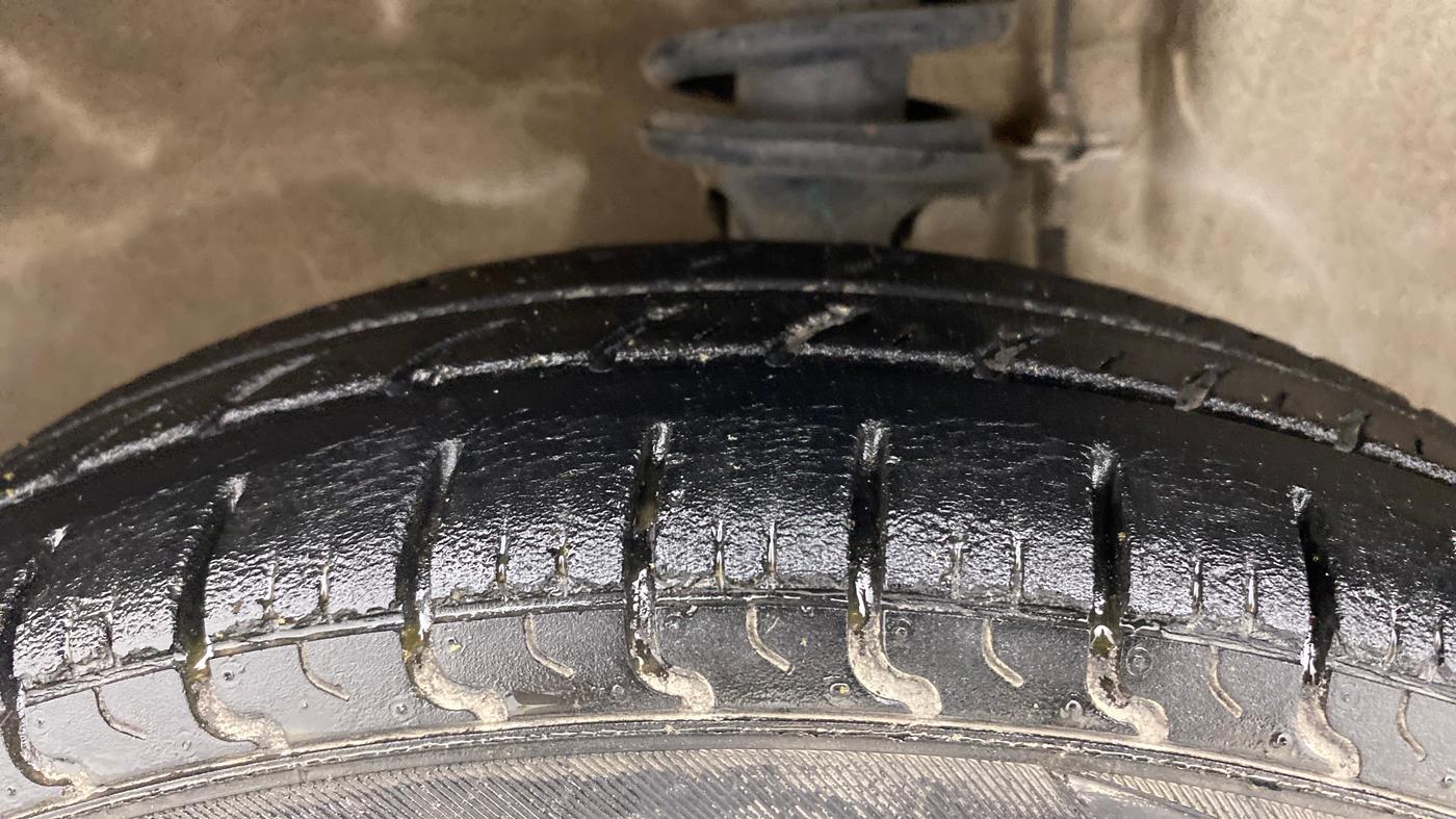 2019 Maruti Alto 800 LXI, Petrol, Manual, 10,010 km, Left Front Tyre Tread