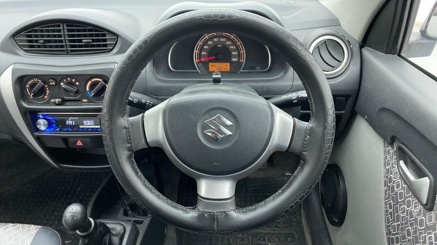 2019 Maruti Alto 800 LXI, Petrol, Manual, 10,010 km, Steering Wheel Close Up