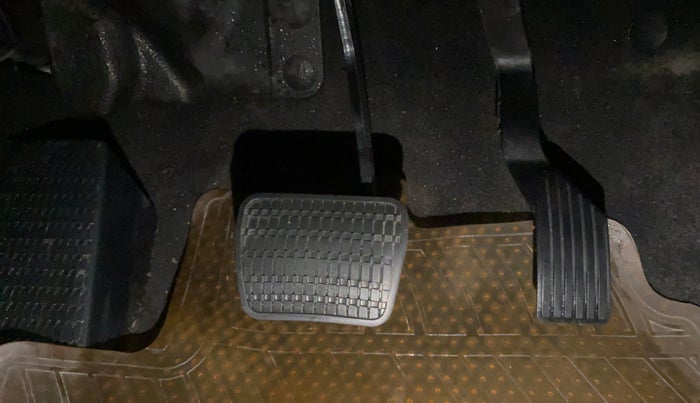 2021 Tata PUNCH CREATIVE AMT 1.2 RTN DUAL TONE, Petrol, Automatic, 20,179 km, Pedals