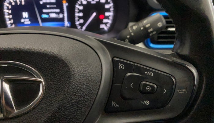 2021 Tata PUNCH CREATIVE AMT 1.2 RTN DUAL TONE, Petrol, Automatic, 20,179 km, Adaptive Cruise Control