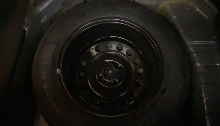 2021 Tata PUNCH CREATIVE AMT 1.2 RTN DUAL TONE, Petrol, Automatic, 20,179 km, Spare Tyre