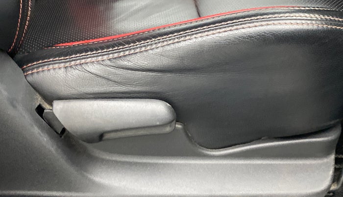 2016 Maruti Vitara Brezza VDI OPT, Diesel, Manual, 78,393 km, Driver Side Adjustment Panel