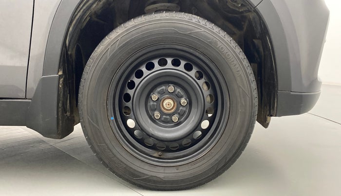 2016 Maruti Vitara Brezza VDI OPT, Diesel, Manual, 78,393 km, Right Front Wheel