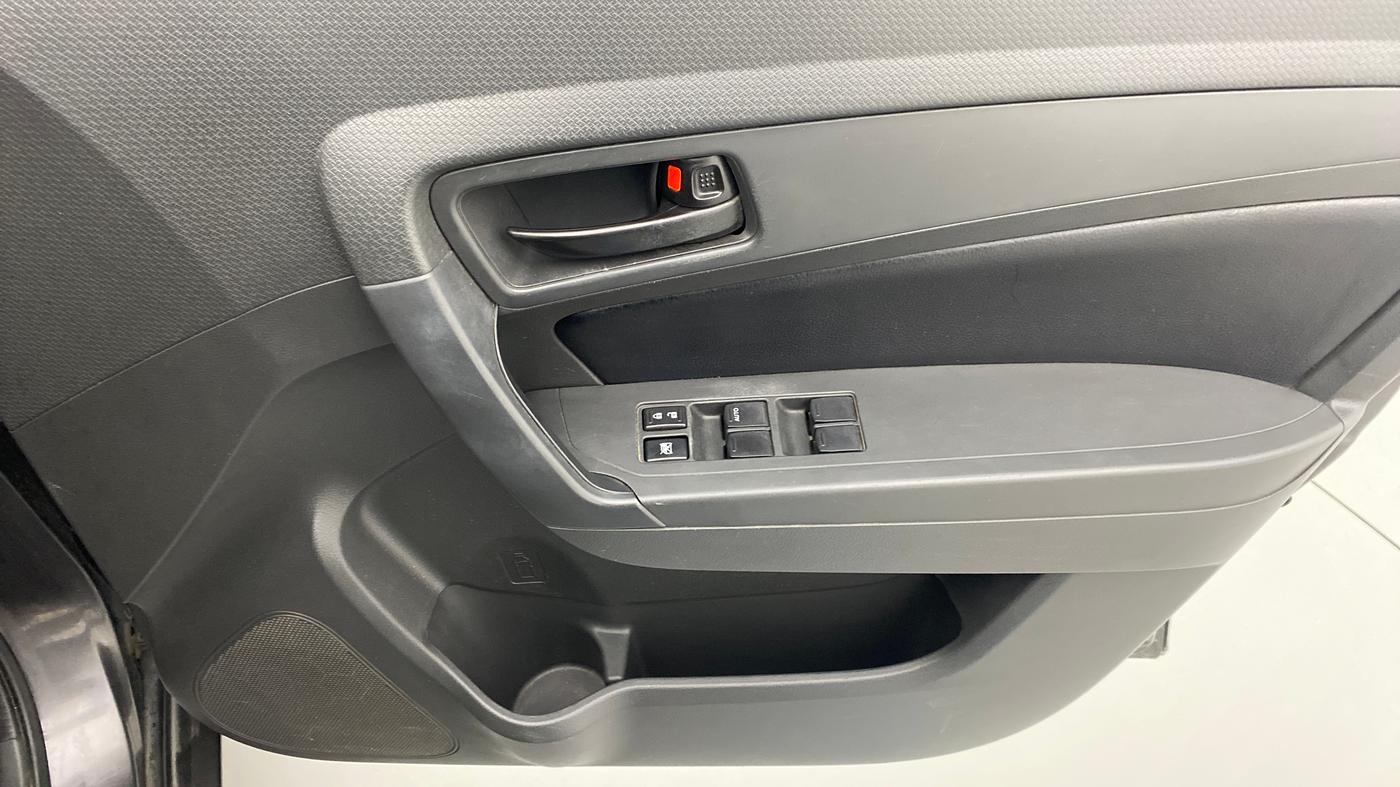 2016 Maruti Vitara Brezza VDI OPT, Diesel, Manual, 78,393 km, Driver Side Door Panels Control