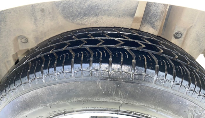 2021 Maruti Swift Dzire TOUR S-CNG (O), CNG, Manual, 28,460 km, Left Rear Tyre Tread