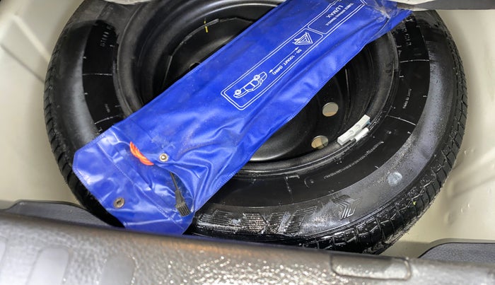 2021 Maruti Swift Dzire TOUR S-CNG (O), CNG, Manual, 28,460 km, Spare Tyre