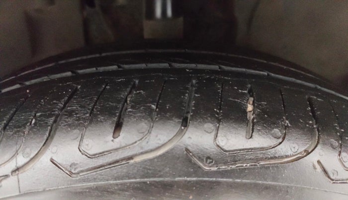 2022 Tata ALTROZ XZA PLUS, Petrol, Automatic, 39,618 km, Right Front Tyre Tread