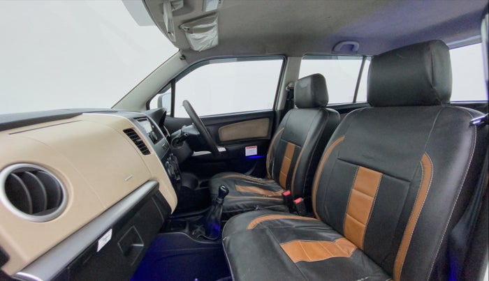 2018 Maruti Wagon R 1.0 LXI CNG, CNG, Manual, 93,462 km, Right Side Front Door Cabin