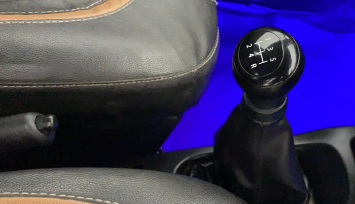 2018 Maruti Wagon R 1.0 LXI CNG, CNG, Manual, 93,462 km, Gear Lever