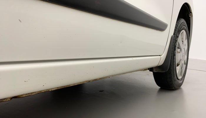 2018 Maruti Wagon R 1.0 LXI CNG, CNG, Manual, 93,462 km, Right running board - Slightly dented