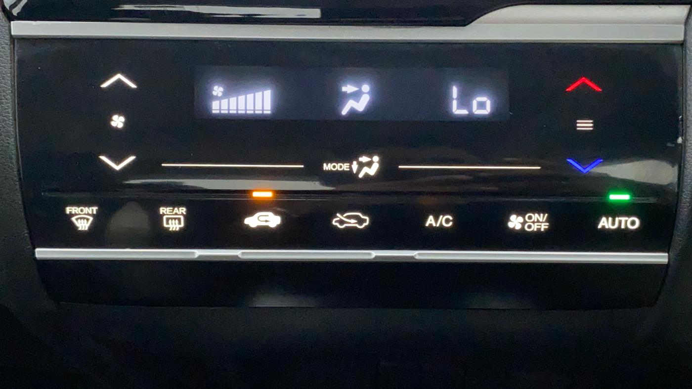 2017 Honda WR-V 1.2L I-VTEC VX MT, Petrol, Manual, 37,478 km, Automatic Climate Control