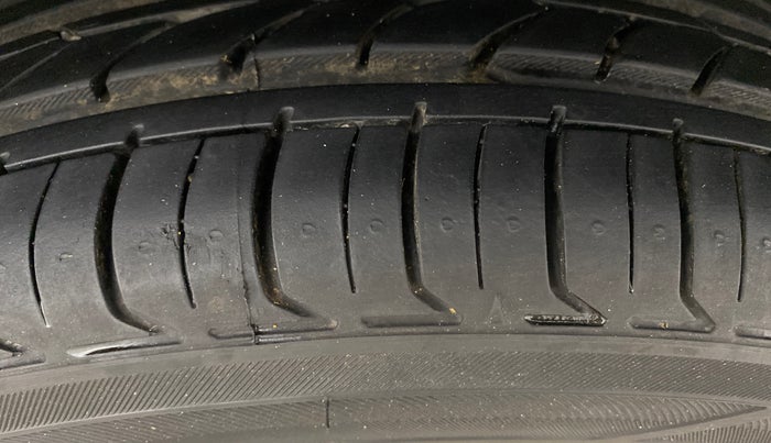 2020 Tata ALTROZ XZ PETROL, Petrol, Manual, 25,134 km, Left Rear Tyre Tread