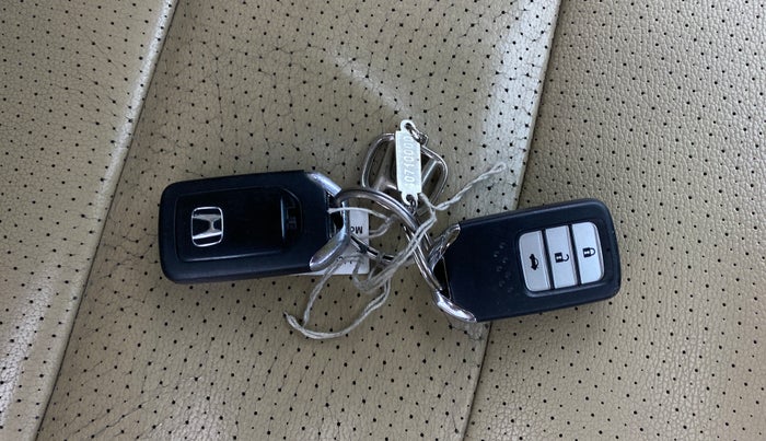 2015 Honda City 1.5L I-VTEC VX, Petrol, Manual, 57,308 km, Key Close Up