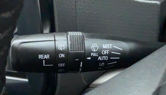 2017 Maruti Vitara Brezza ZDI PLUS, Diesel, Manual, 45,475 km, Rain Sensing Wipers