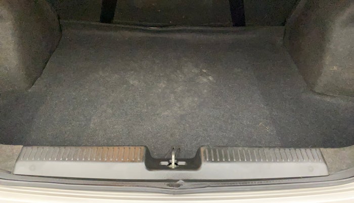 2021 Maruti Dzire ZXI, Petrol, Manual, 36,891 km, Boot Inside