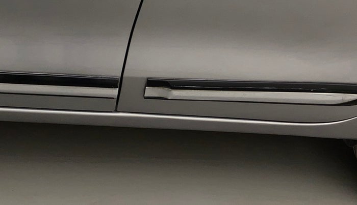 2021 Maruti Dzire ZXI, Petrol, Manual, 36,891 km, Left running board - Minor scratches