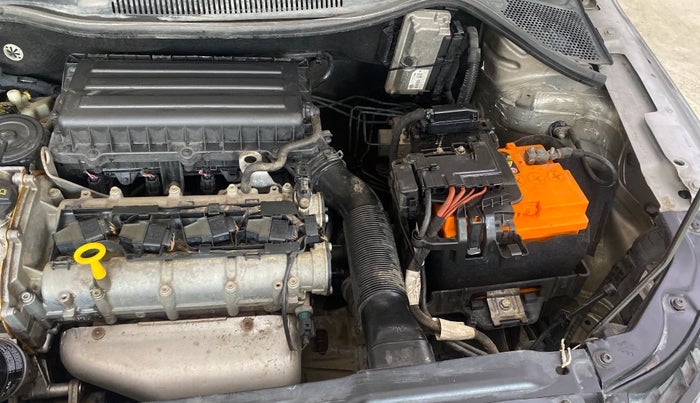 2016 Skoda Rapid STYLE 1.6 MPI AT, Petrol, Automatic, 61,090 km, Engine View - Left