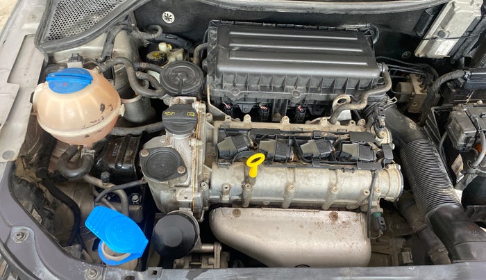 2016 Skoda Rapid STYLE 1.6 MPI AT, Petrol, Automatic, 61,090 km, Engine View - Right