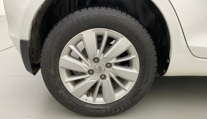2015 Maruti Swift ZXI, Petrol, Manual, 52,763 km, Right Rear Wheel