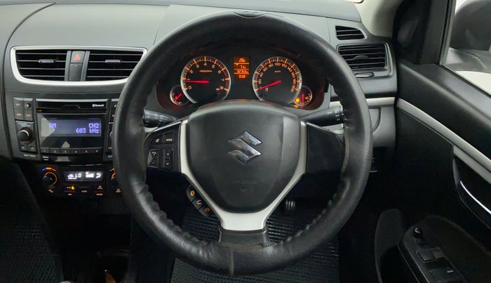 2015 Maruti Swift ZXI, Petrol, Manual, 52,763 km, Steering Wheel Close Up