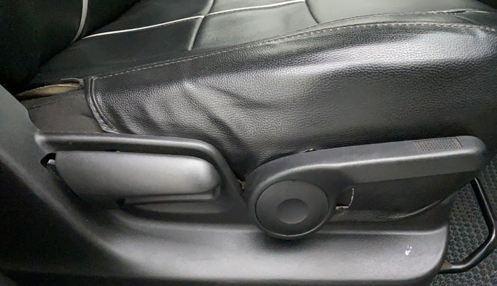 2015 Maruti Swift ZXI, Petrol, Manual, 52,763 km, Driver Side Adjustment Panel