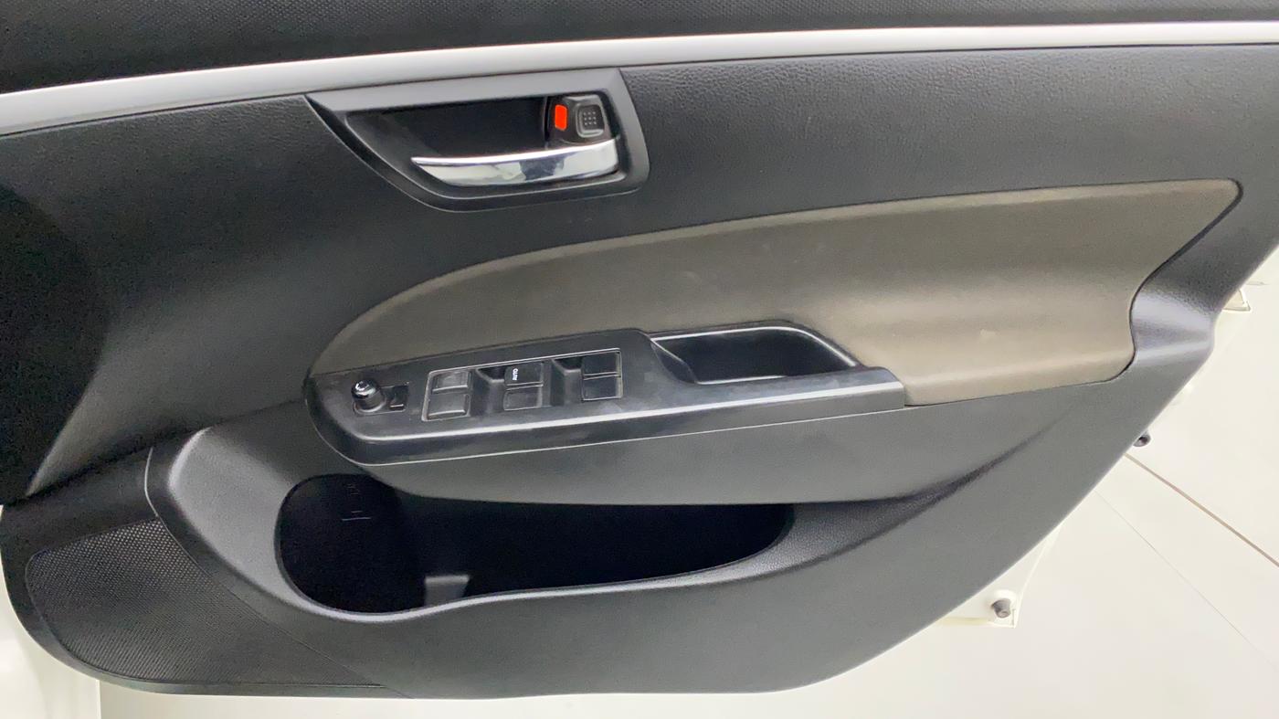 2015 Maruti Swift ZXI, Petrol, Manual, 52,763 km, Driver Side Door Panels Control