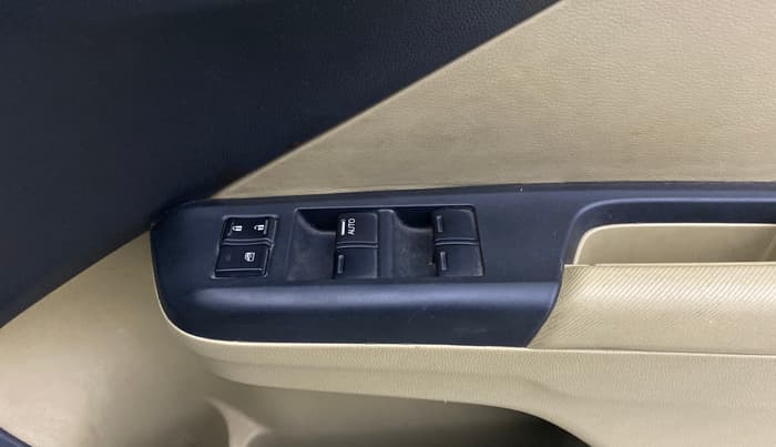 2015 Honda City 1.5L I-VTEC SV, Petrol, Manual, 32,936 km, Driver Side Door Panels Control
