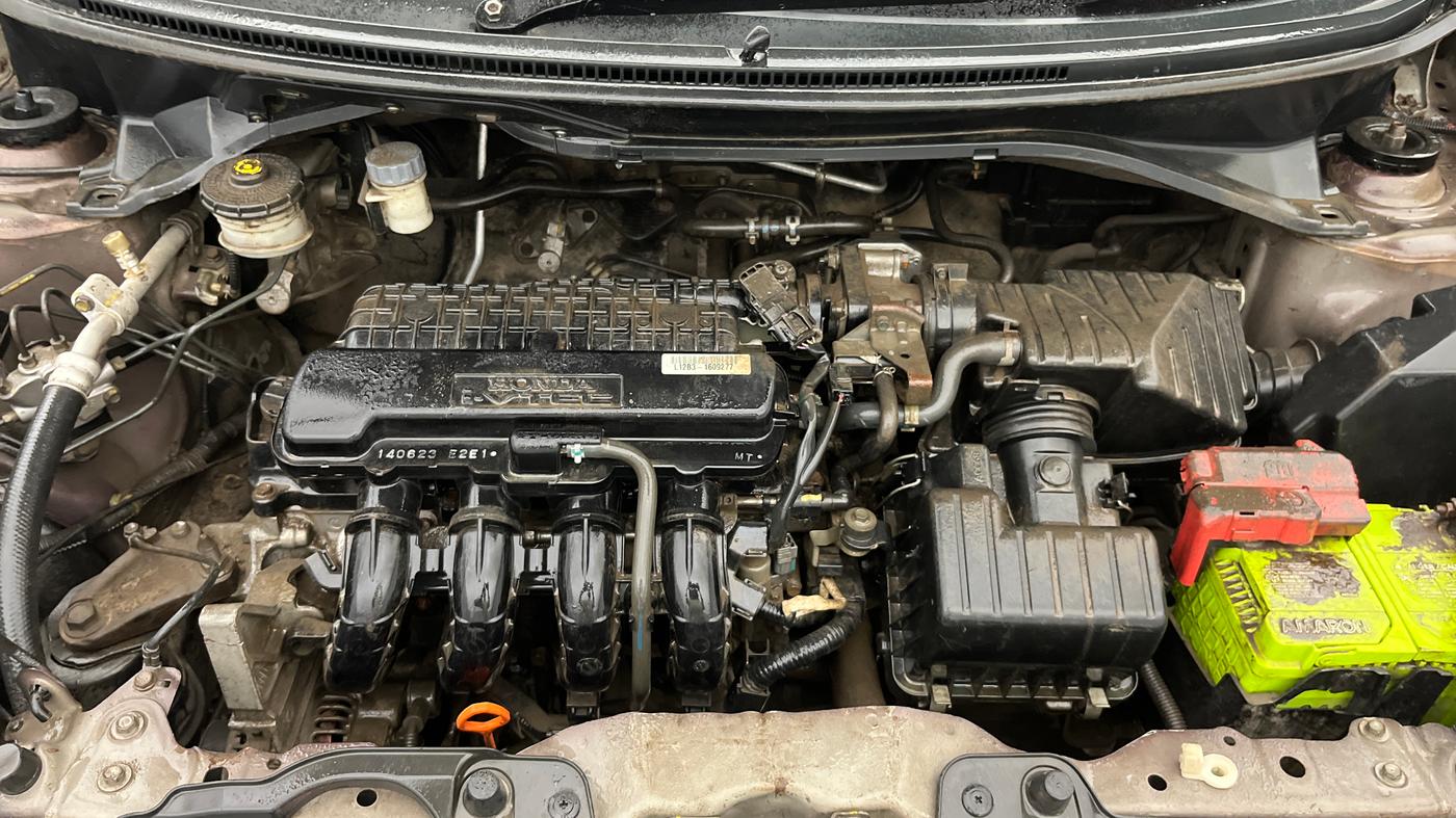 2014 Honda Amaze 1.2L I-VTEC S, Petrol, Manual, 76,124 km, Engine View