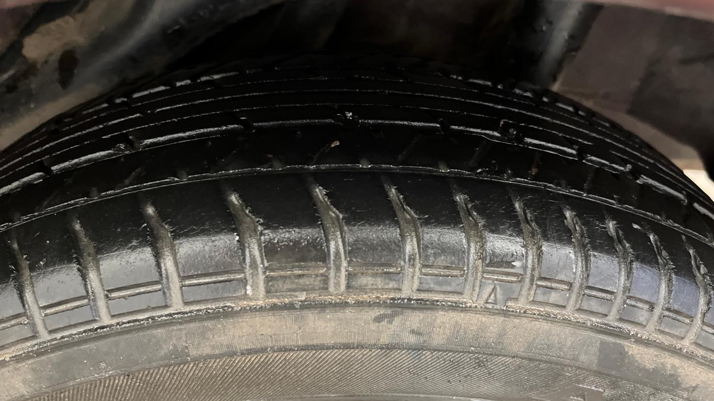 2014 Honda Amaze 1.2L I-VTEC S, Petrol, Manual, 76,124 km, Left Rear Tyre Tread
