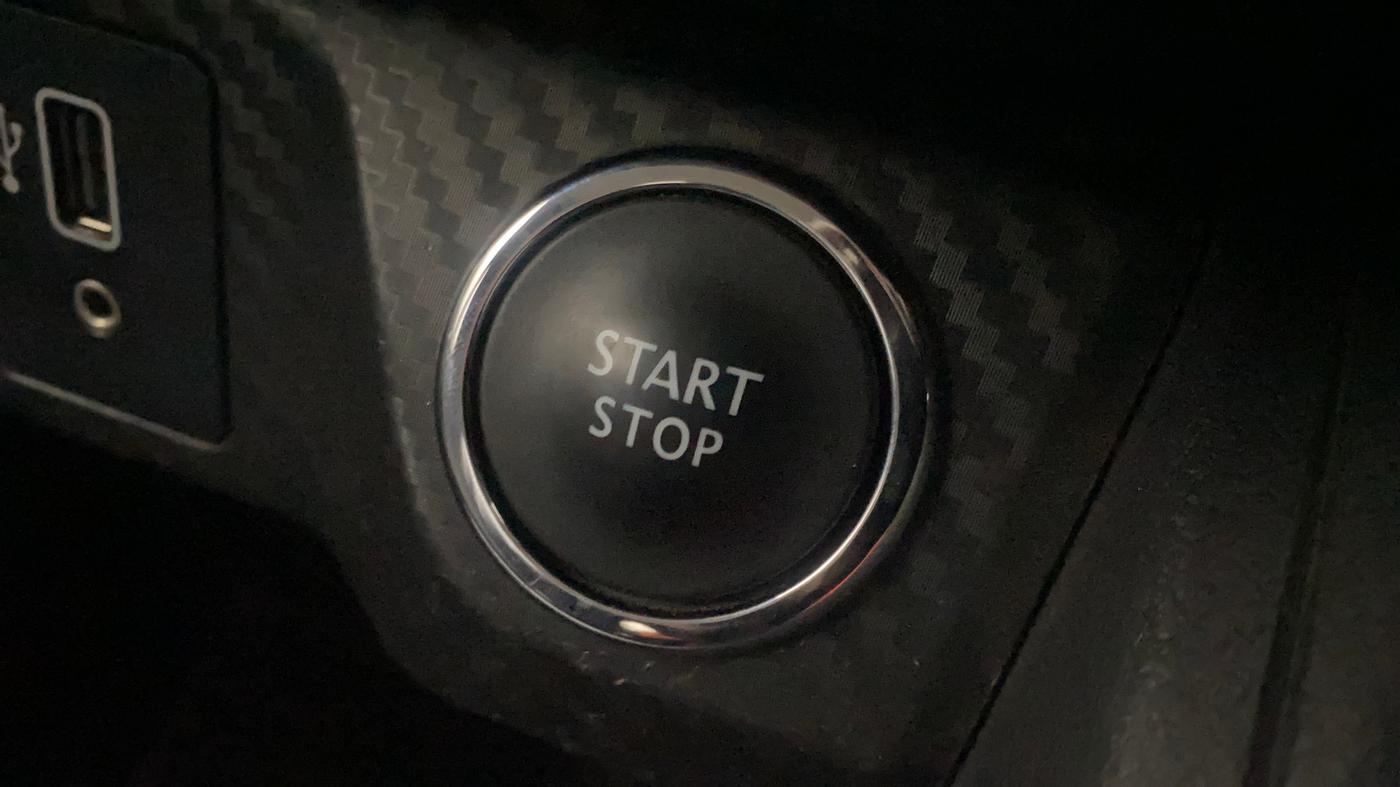 2021 Nissan Kicks XV PREMIUM TURBO 1.3 CVT, Petrol, Automatic, 39,115 km, Keyless Start/ Stop Button