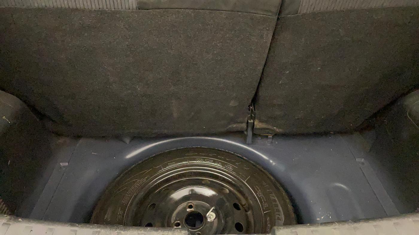 2017 Maruti Swift VXI, Petrol, Manual, 97,134 km, Boot Inside