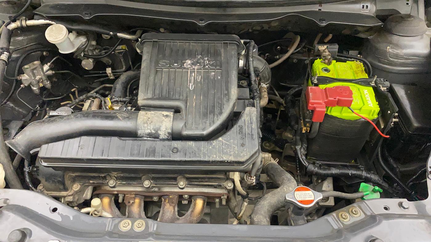 2017 Maruti Swift VXI, Petrol, Manual, 97,134 km, Engine View