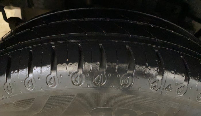 2022 Tata TIGOR XZ CNG, CNG, Manual, 54,880 km, Right Rear Tyre Tread